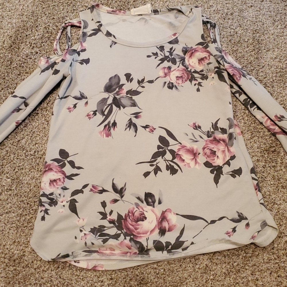 floral blouse
